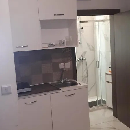 Private Small