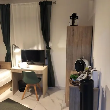 Private Small
