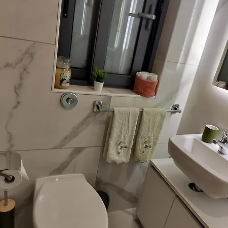 Private Small Apartman Qrendi